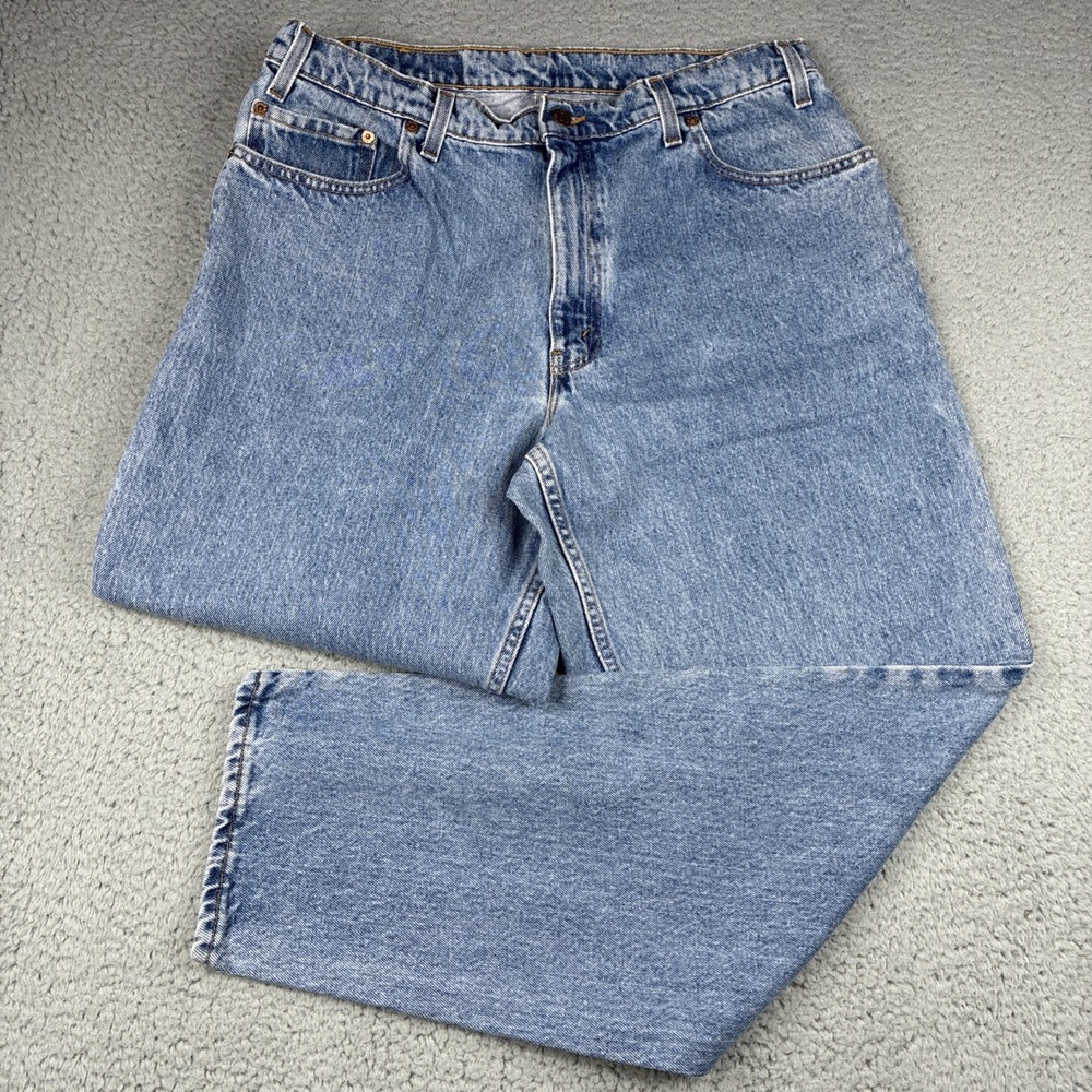 Vintage Levi's 560 Jeans Men's 36x32 Fits (35x31) Light Wash Loose Tapered USA
